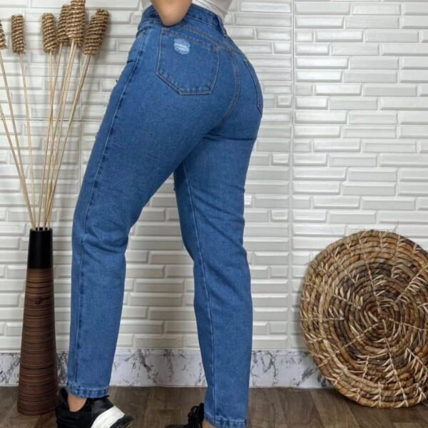 Boyfriend Jeans con Rotos