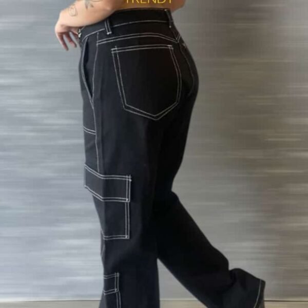 Pantalón Cargo de Mezclilla Negro